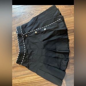 Pleated mini skirt